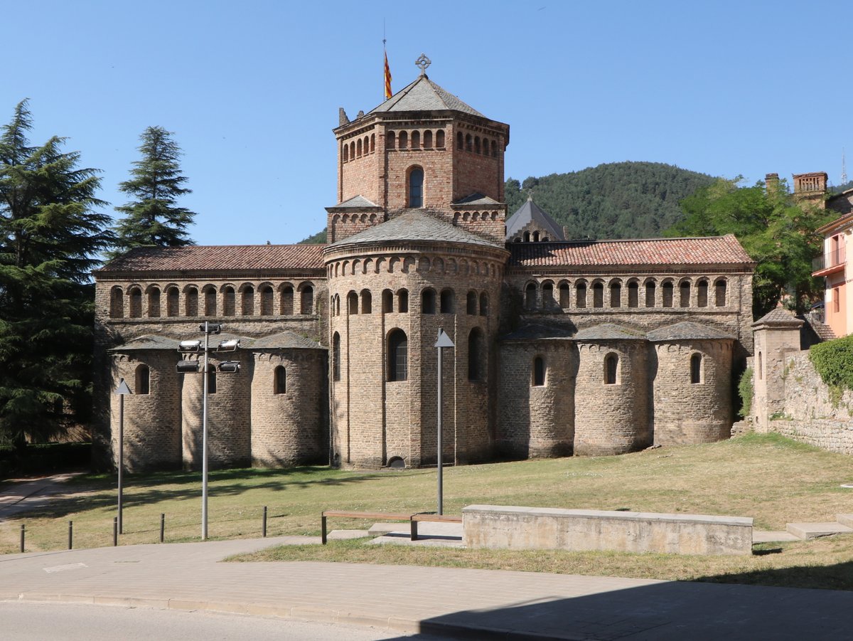 Monastery Of Santa Maria De Ripoll Costa Brava Maniacs Guide To