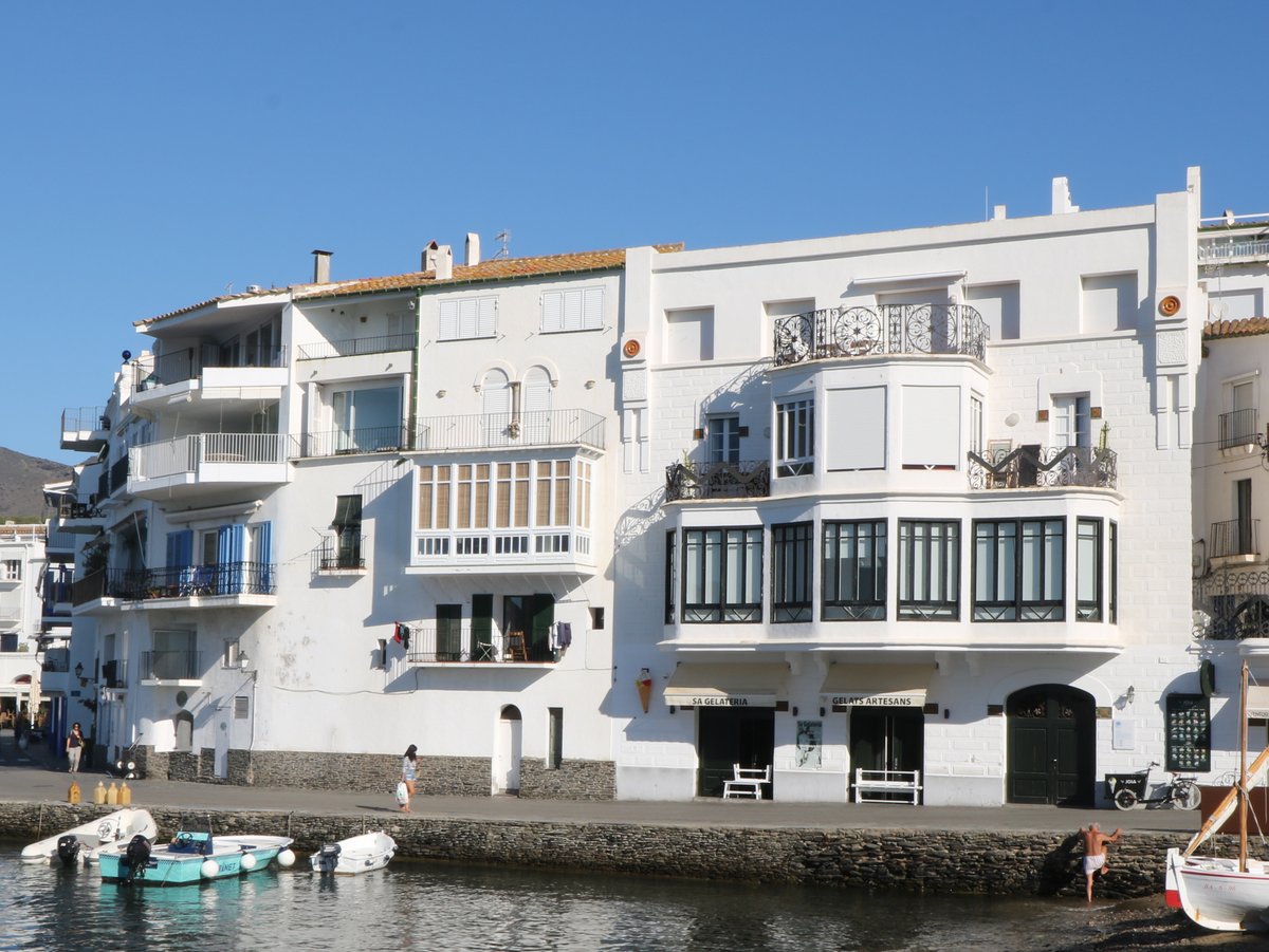 Cadaqués. House Casa Serinyana des Poal