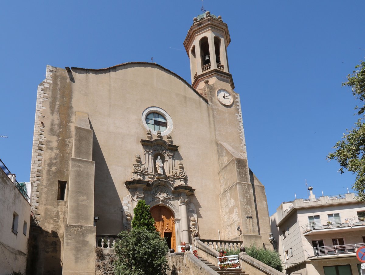 Llançà. Sant Vicenç Church