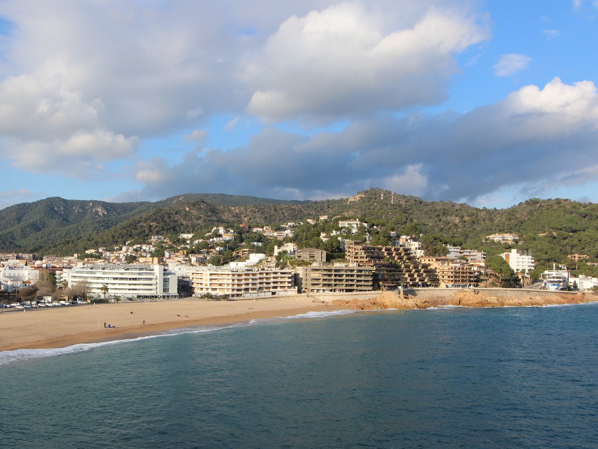 Gran Tossa de Mar Beach