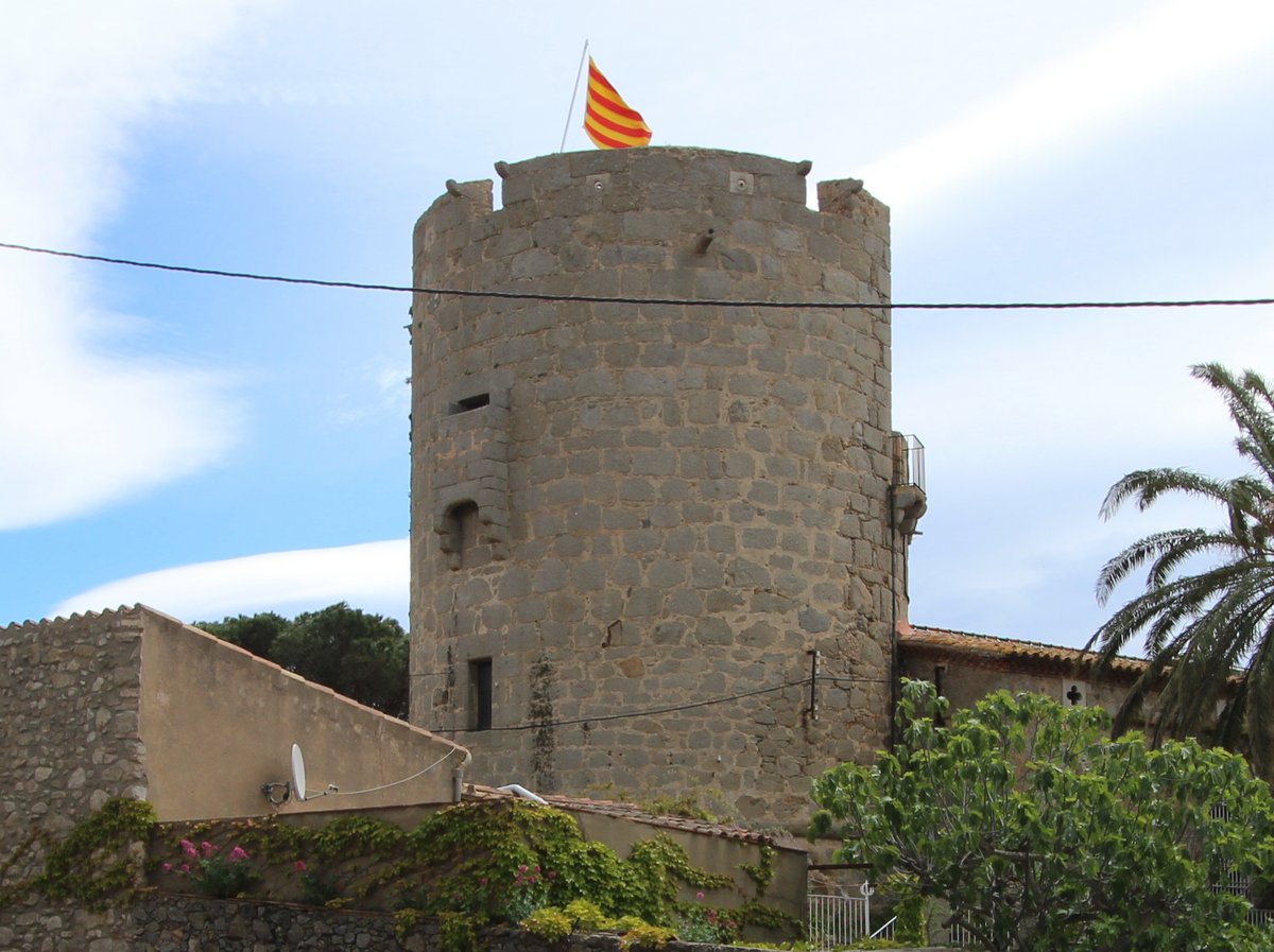 ?????????????? ????? Torre de Calella