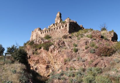 Mont-roig castle and bunkers of the Civil War