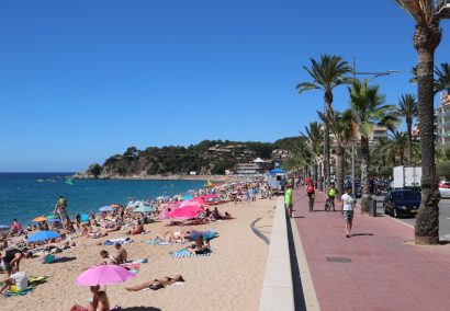 Saltwater swimming lanes, beaches and bays of the Costa Brava