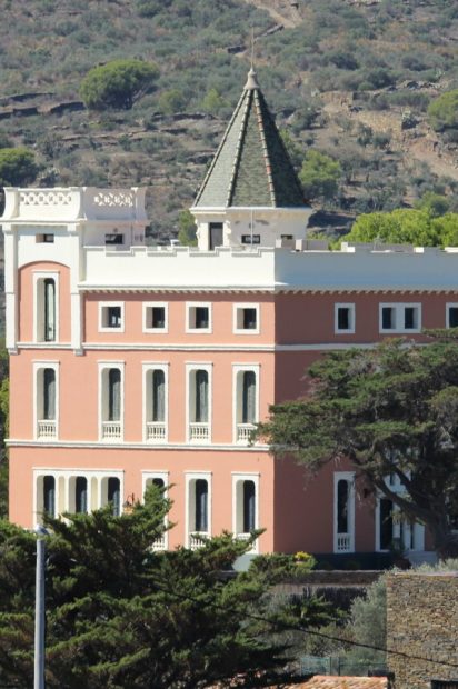 Mansions