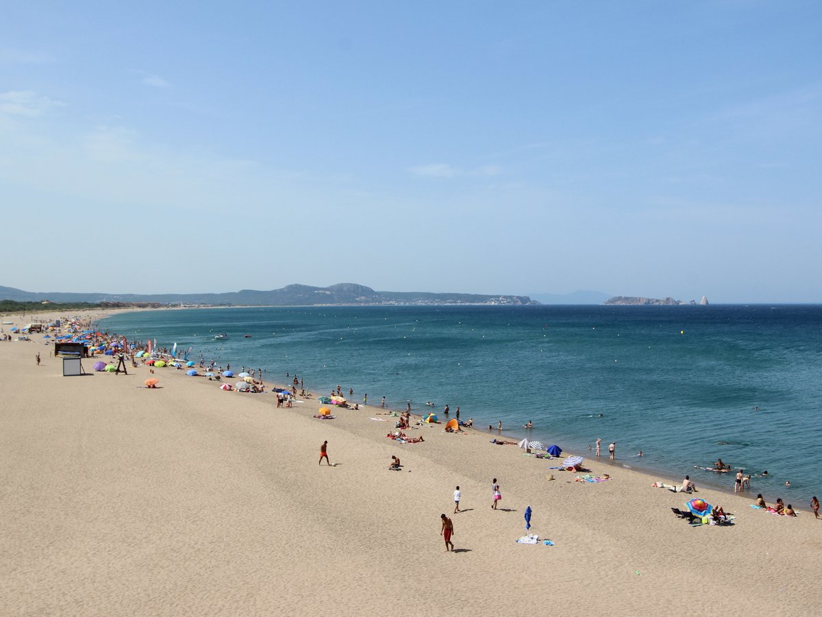 Platja del Racó Beach – Costa Brava Maniacs – Guide to Sights ...